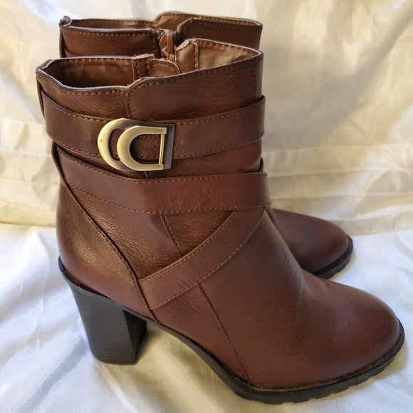 LifeStride velocity booties with memory foam size 7.5 - Picture 3 of 7